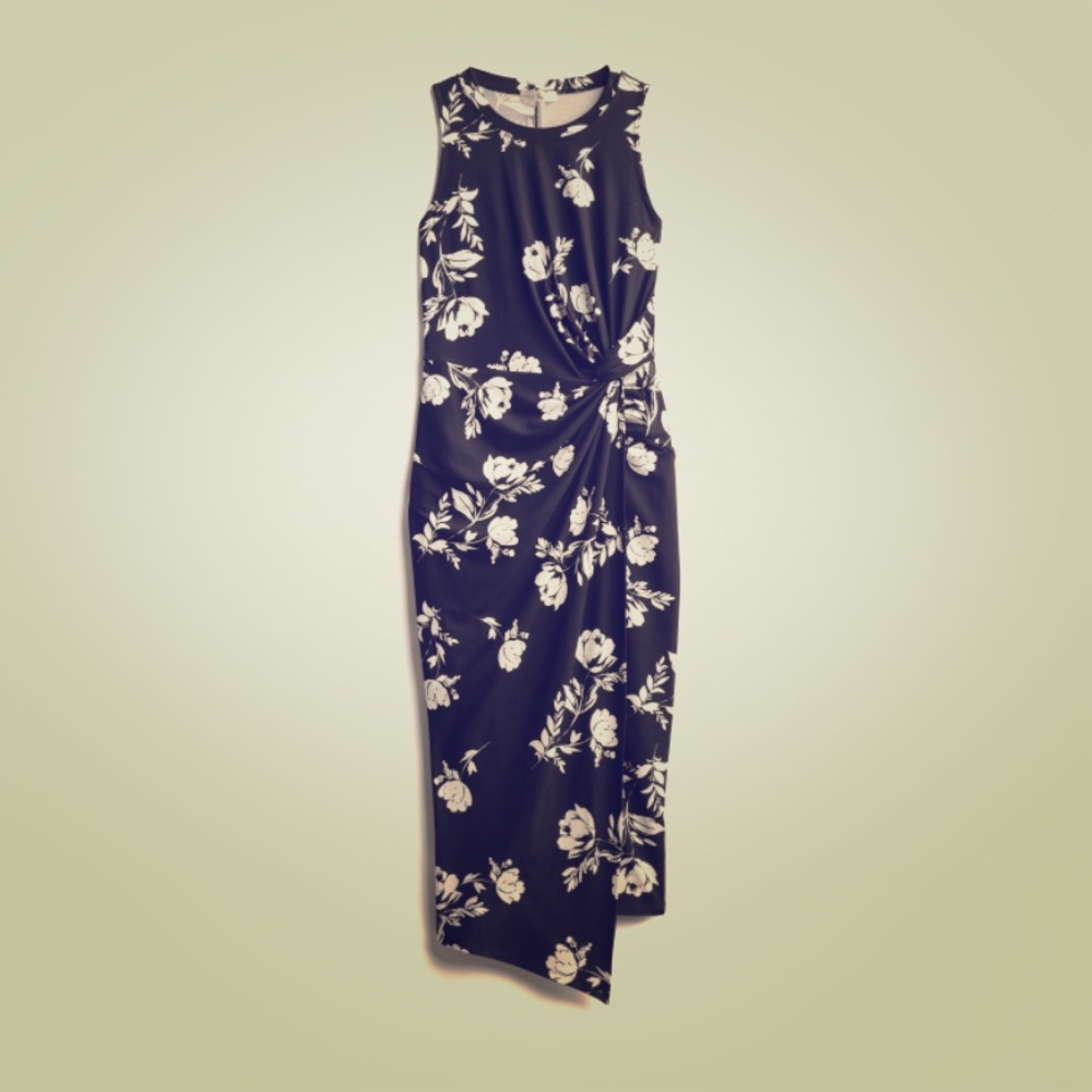 Beautiful floral midi dress